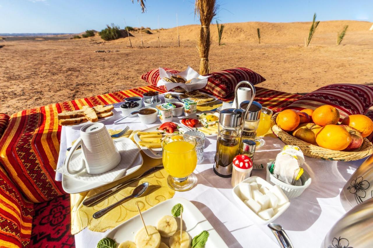 Alibaba Desert Camp Merzouga Bagian luar foto